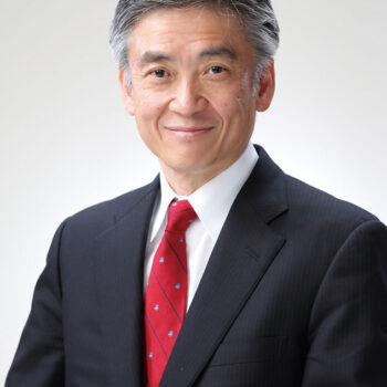 新潟大学医歯学総合病院　病院長　冨田  善彦